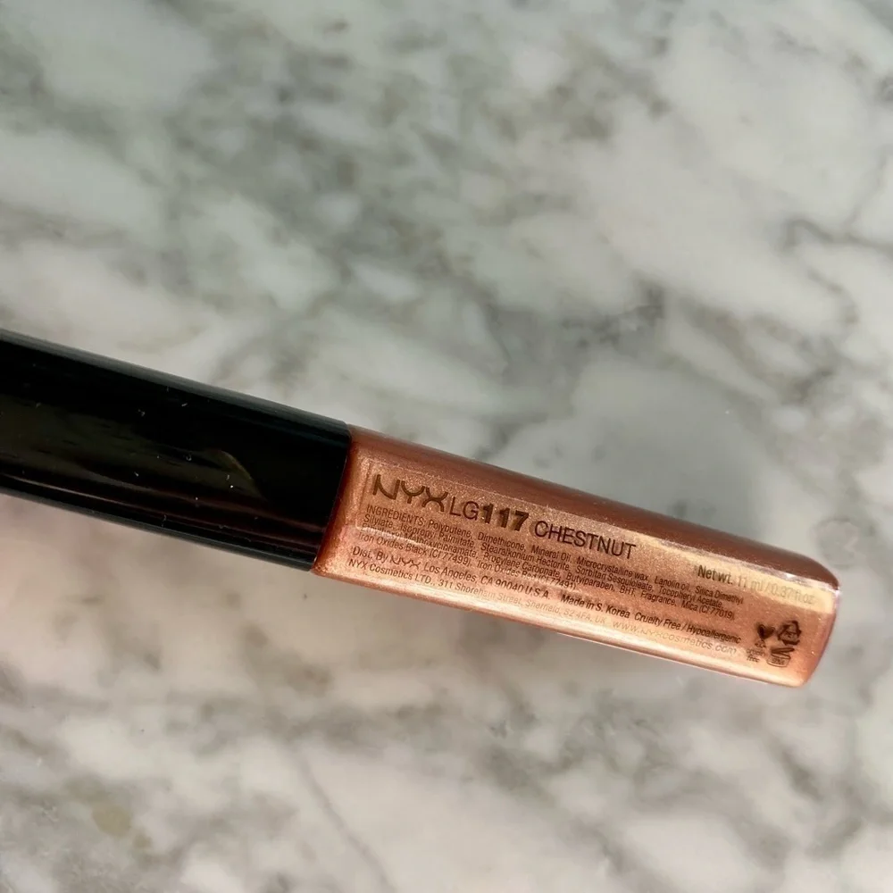 NYX New Mega Shine Lip Gloss in Chestnut LG117